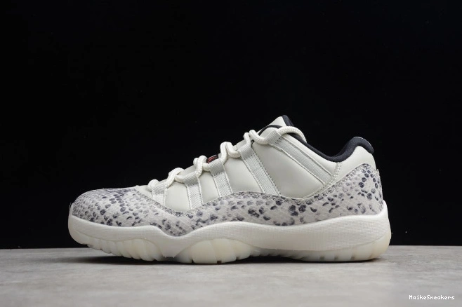 MaikeSneakers Air 11 CD6846-002 Bone SE Jordan Low Snake Light 0630